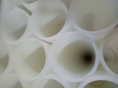 Ống nhựa sản xuất băng dính